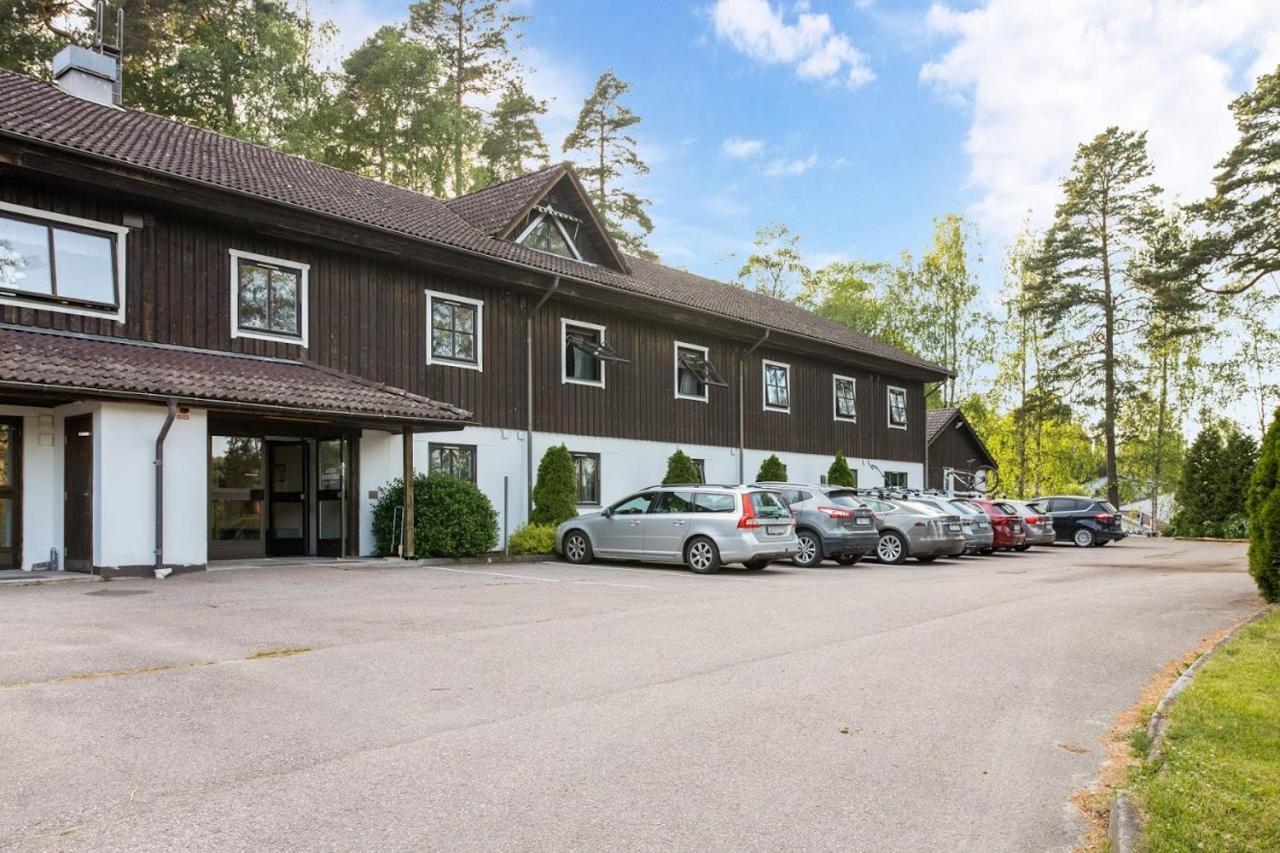 Hestra Guesthouse Exterior photo